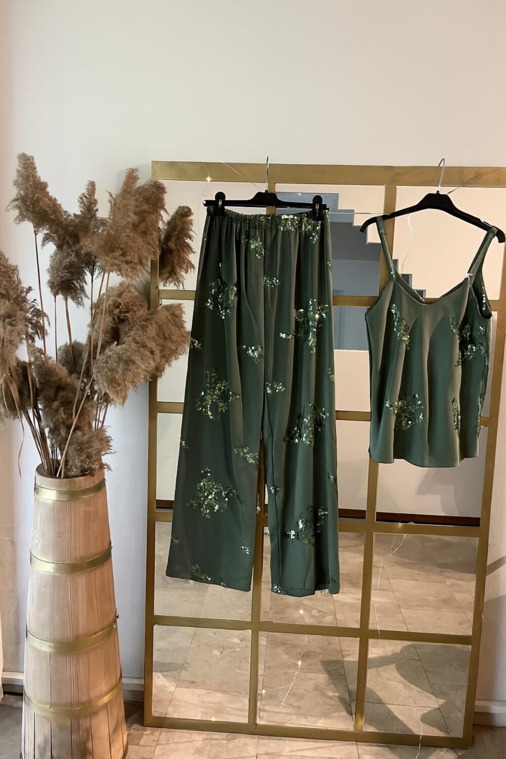 Αέρινο Σετ Παντελόνα & Τοπ με Αστραφτερές Παγιέτες (One Size)